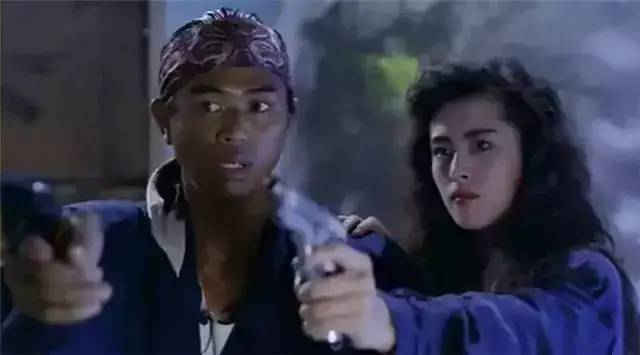 1990年王祖贤最高产，一年拍10部影片，最后一部造型最吓人